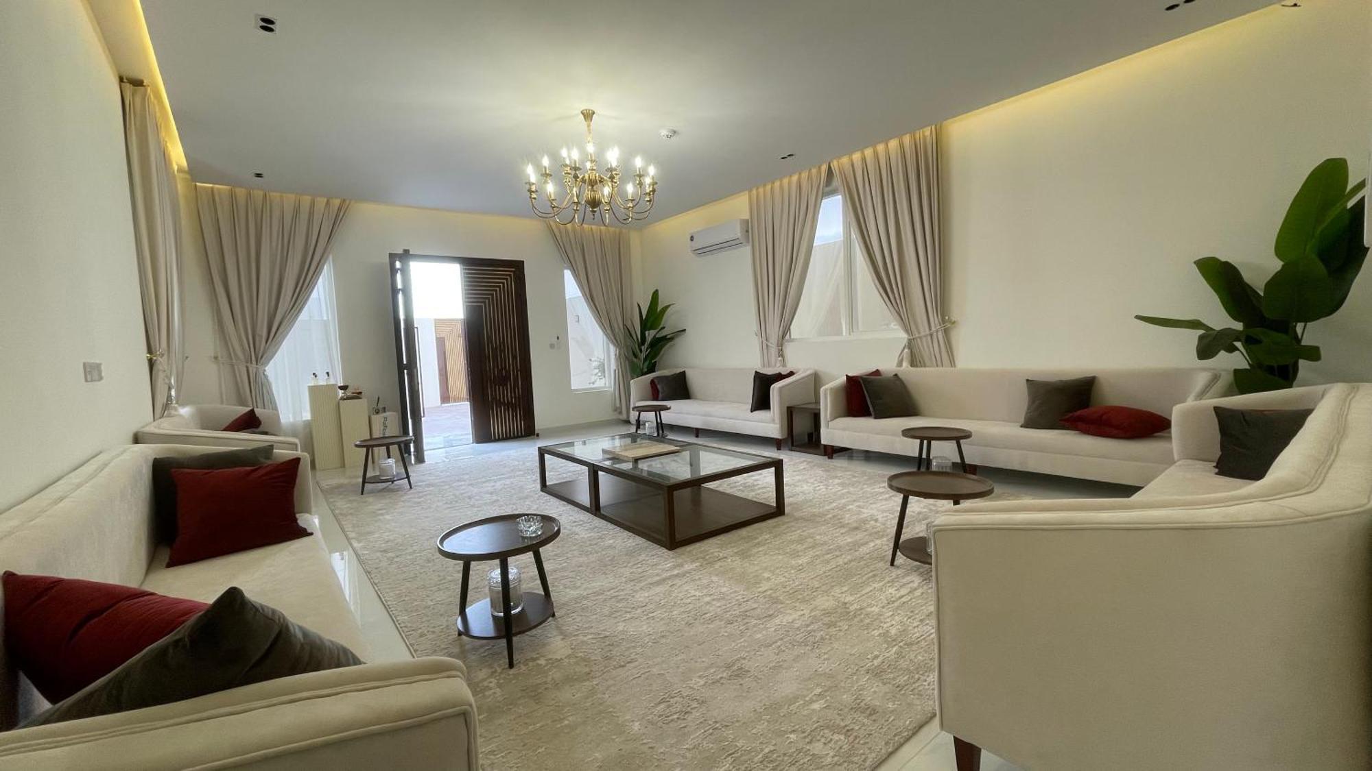 7bed In * Abu Dhabi